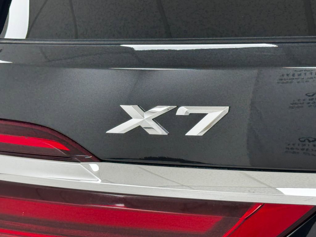 Used 2022 BMW X7 xDrive40i w/ Executive Package image 42