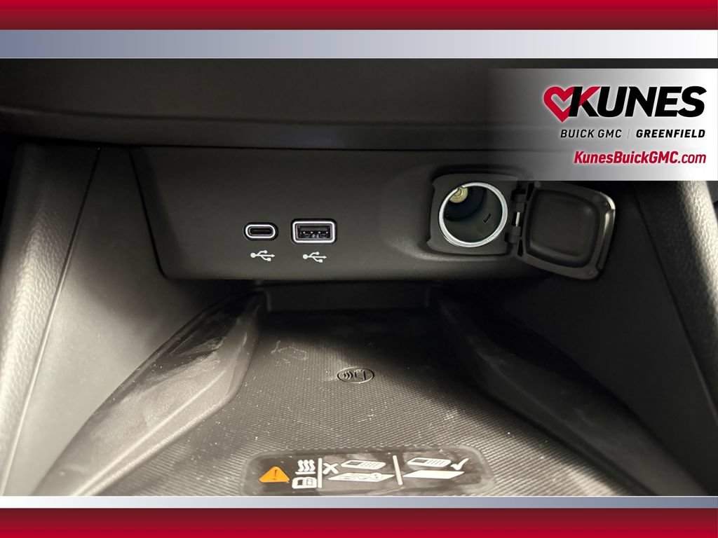 New 2026 Buick Envista Sport Touring w/ Convenience I Package FWD image 30