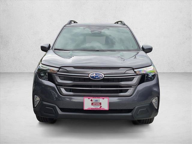 Used 2026 Subaru Forester Premium AWD/4WD image 2