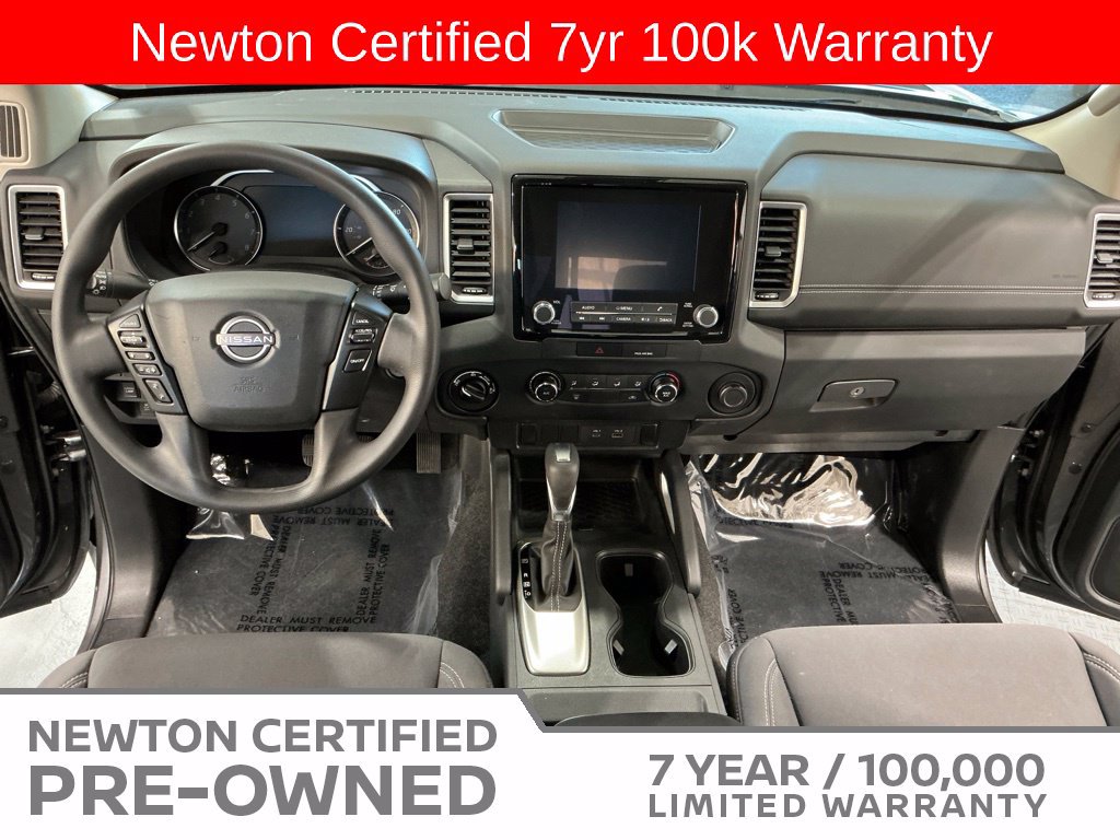 Used 2022 Nissan Frontier SV AWD/4WD image 13