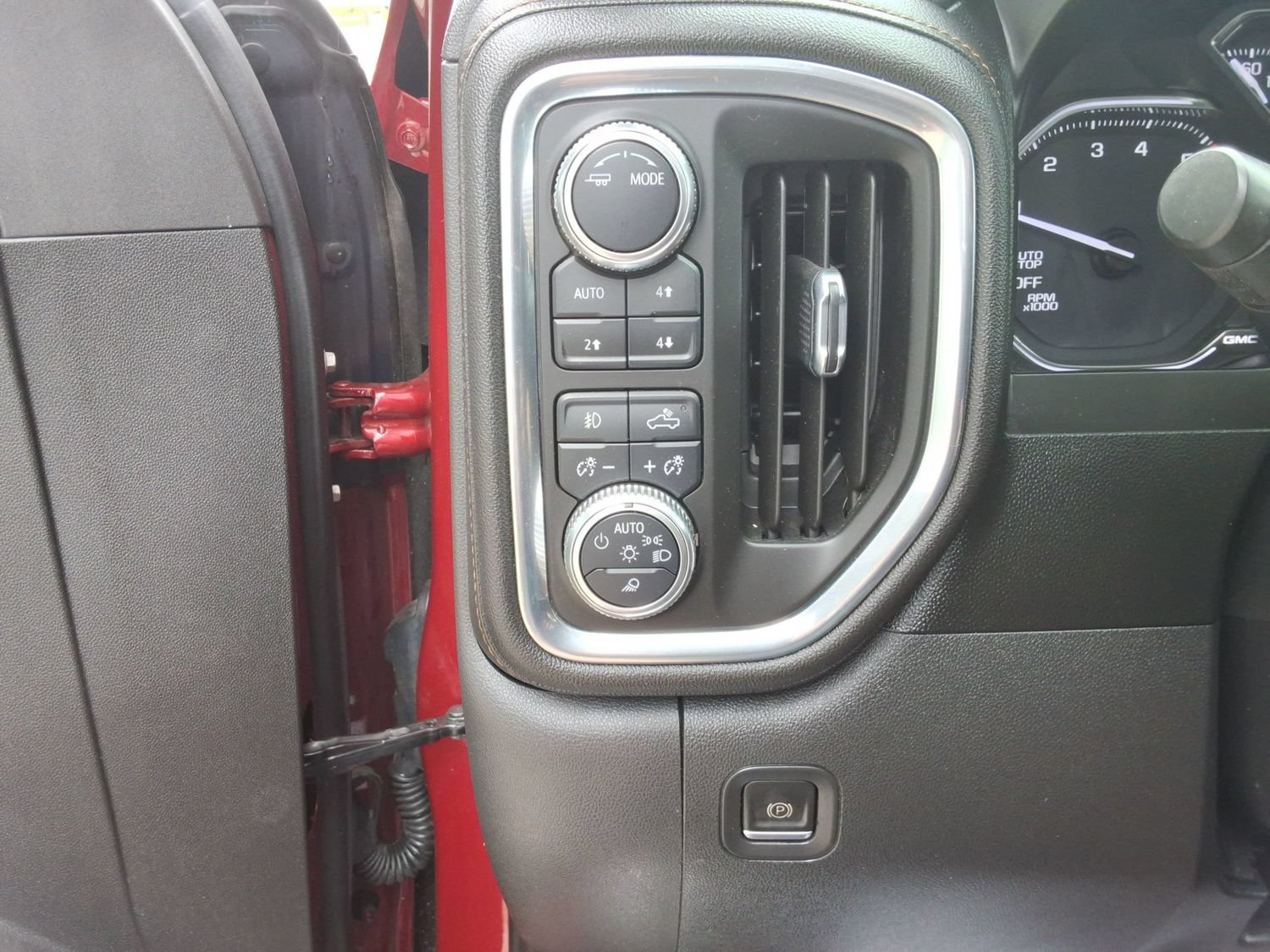 Used 2021 GMC Sierra 1500 AT4 w/ AT4 Value Package AWD/4WD image 20