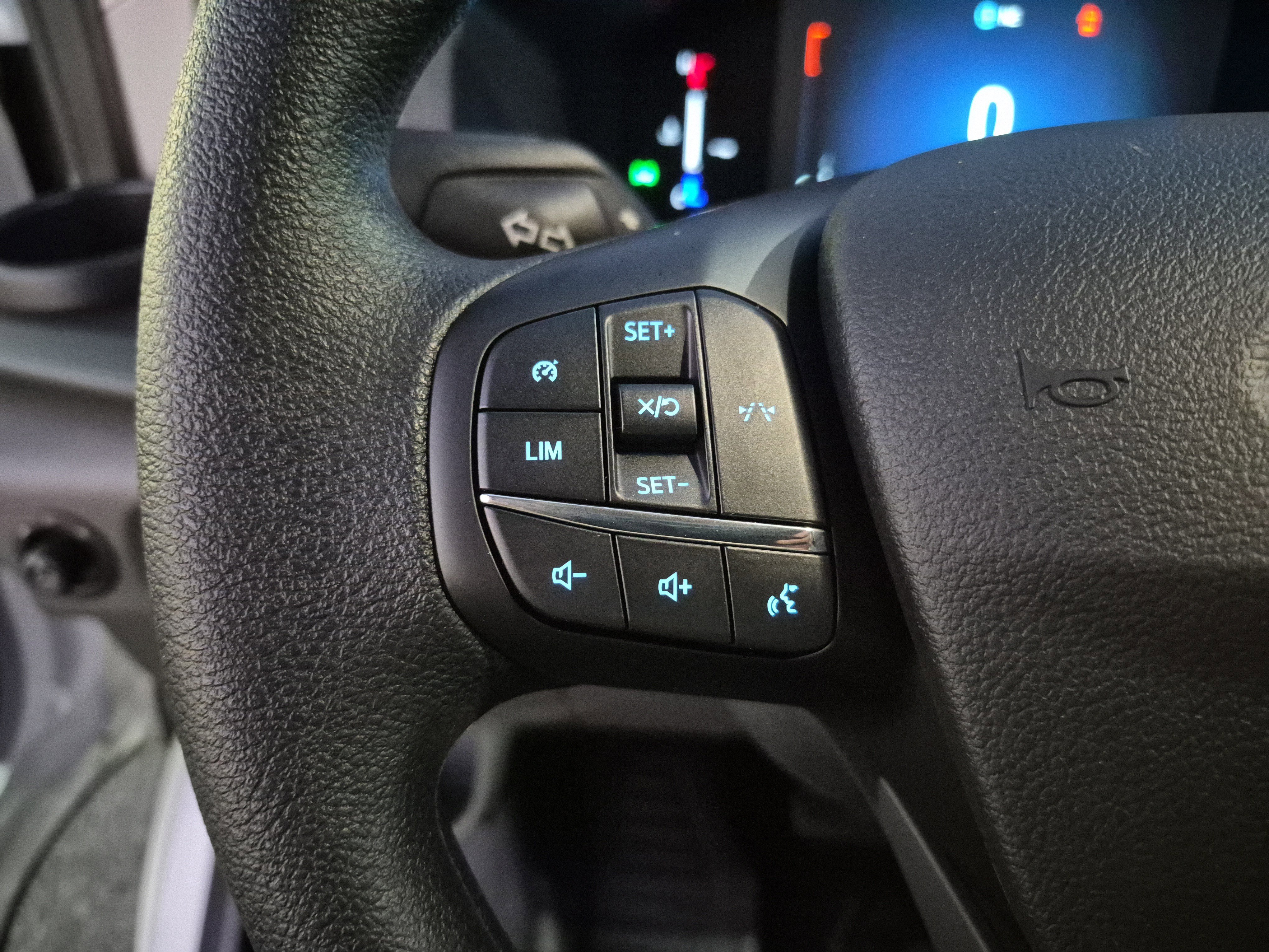 New 2026 Ford Transit 250 148 Medium Roof w/ Load Area Protection Package image 22