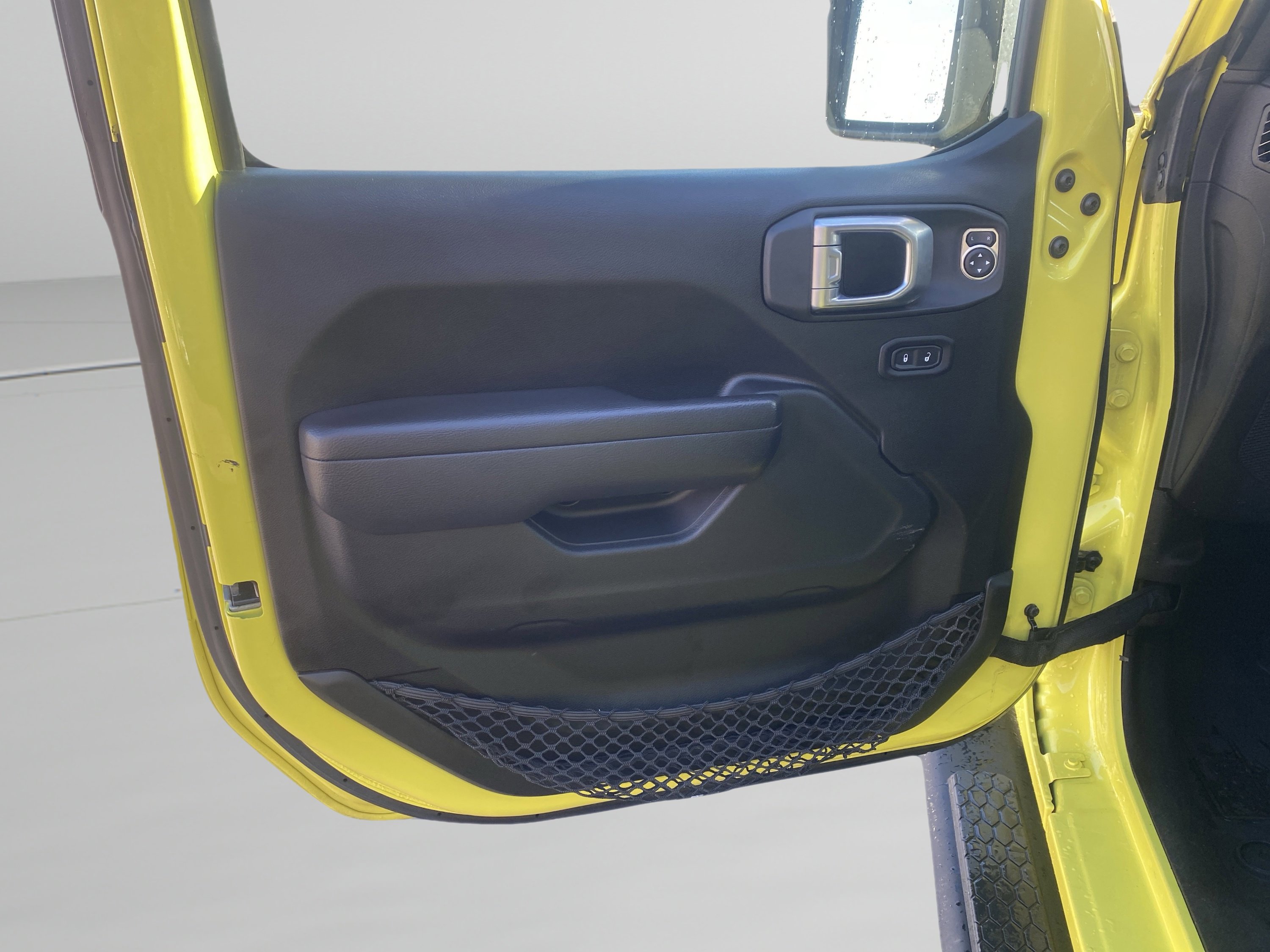 Used 2022 Jeep Wrangler Unlimited Sport image 13