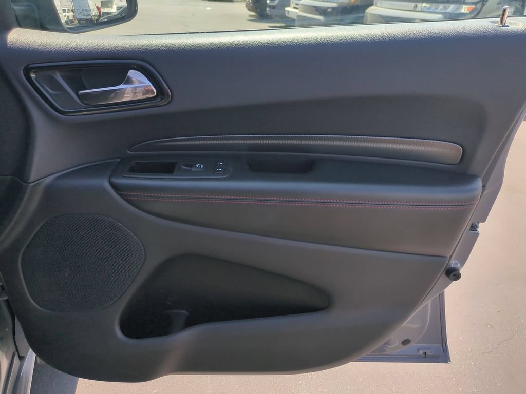 Used 2025 Dodge Durango GT AWD/4WD image 33