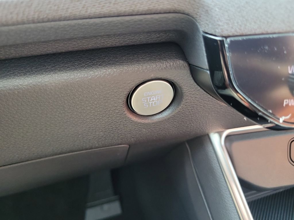 New 2026 Kia Carnival SX FWD image 31