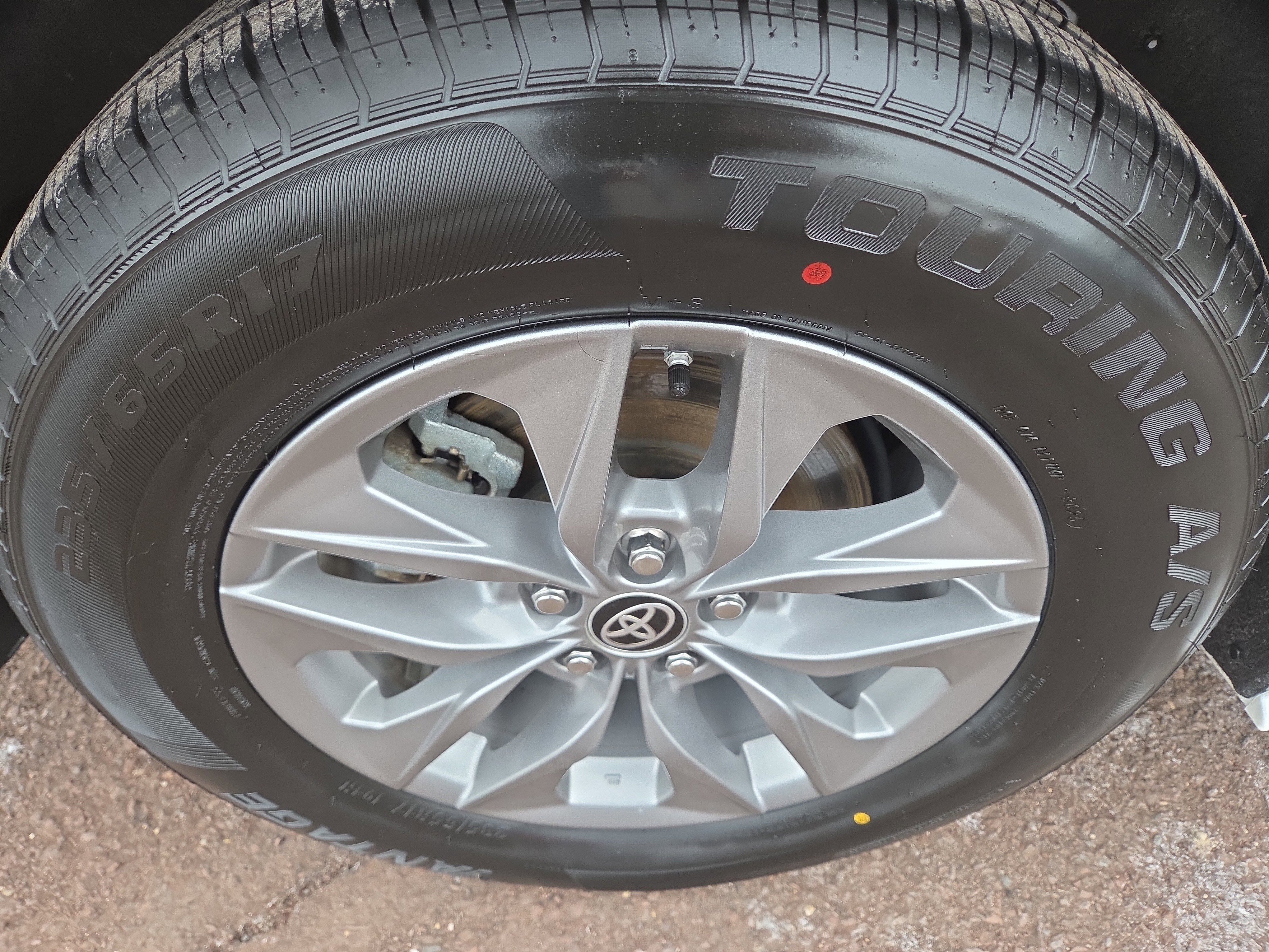 Certified 2024 Toyota Sienna LE image 10