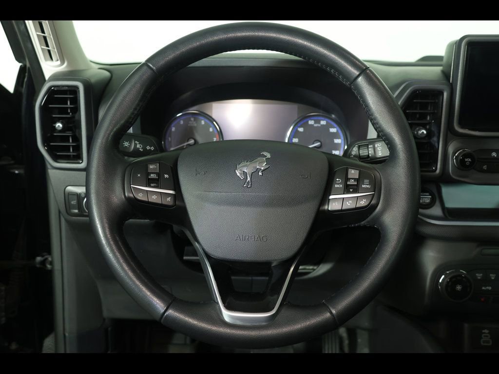 Used 2023 Ford Bronco Sport Badlands image 23