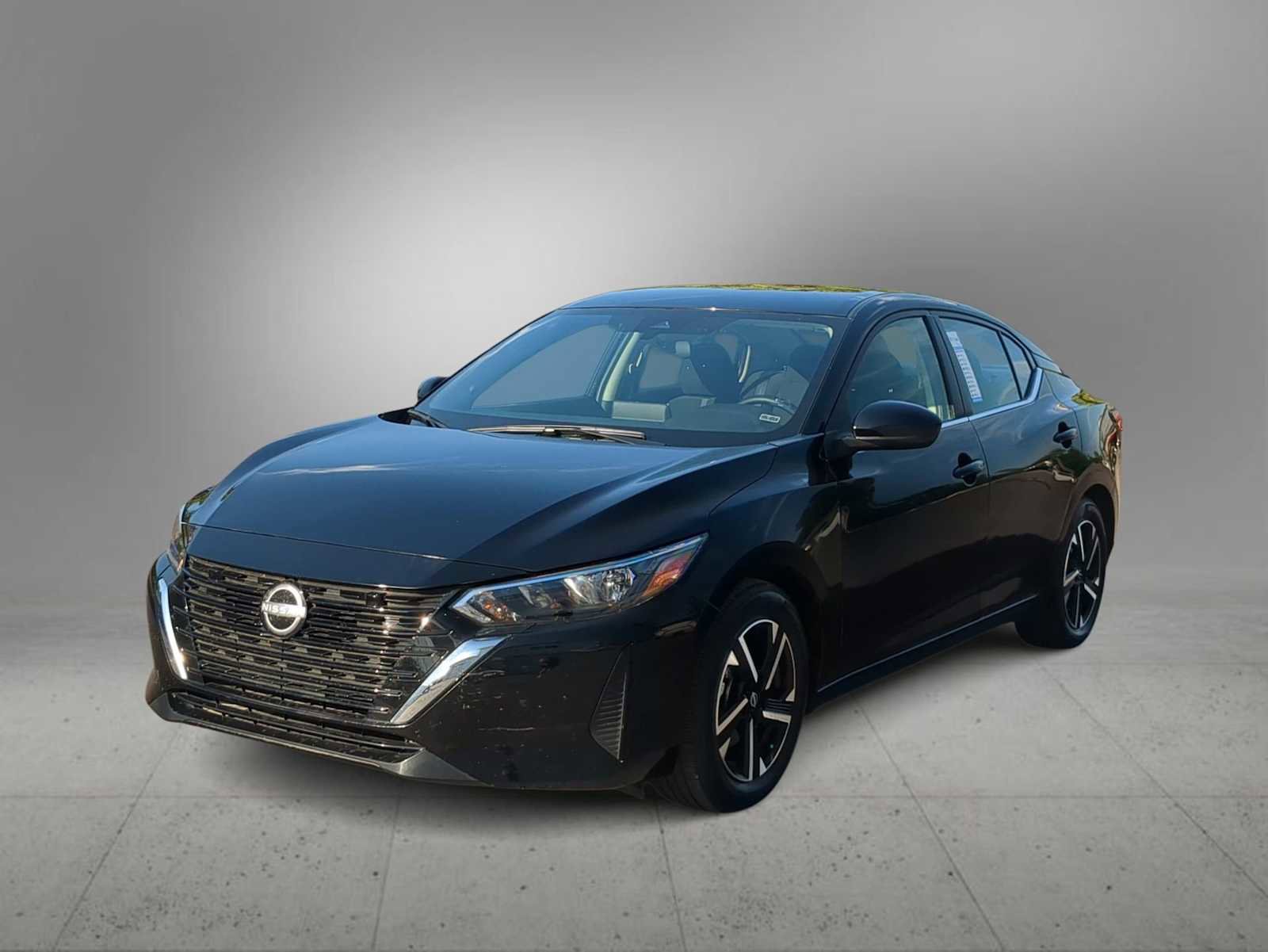Used 2025 Nissan Sentra SV image 4