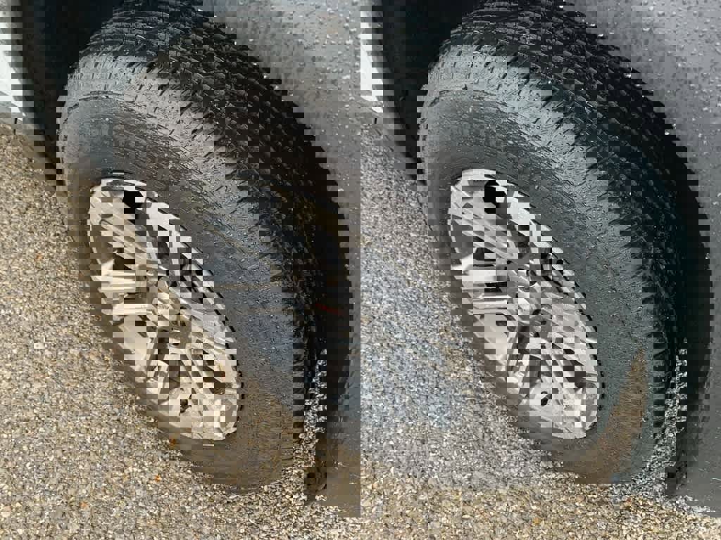 Used 2026 GMC Terrain Elevation w/ Technology Package II image 12