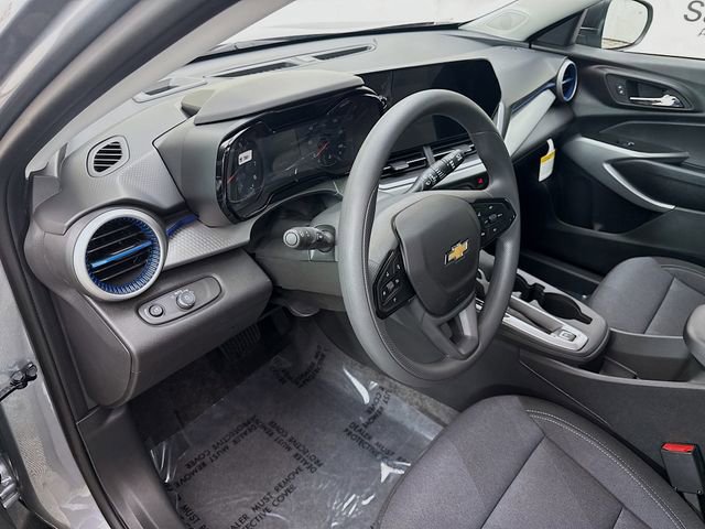 New 2026 Chevrolet Trax LS w/ Driver Confidence Package image 12