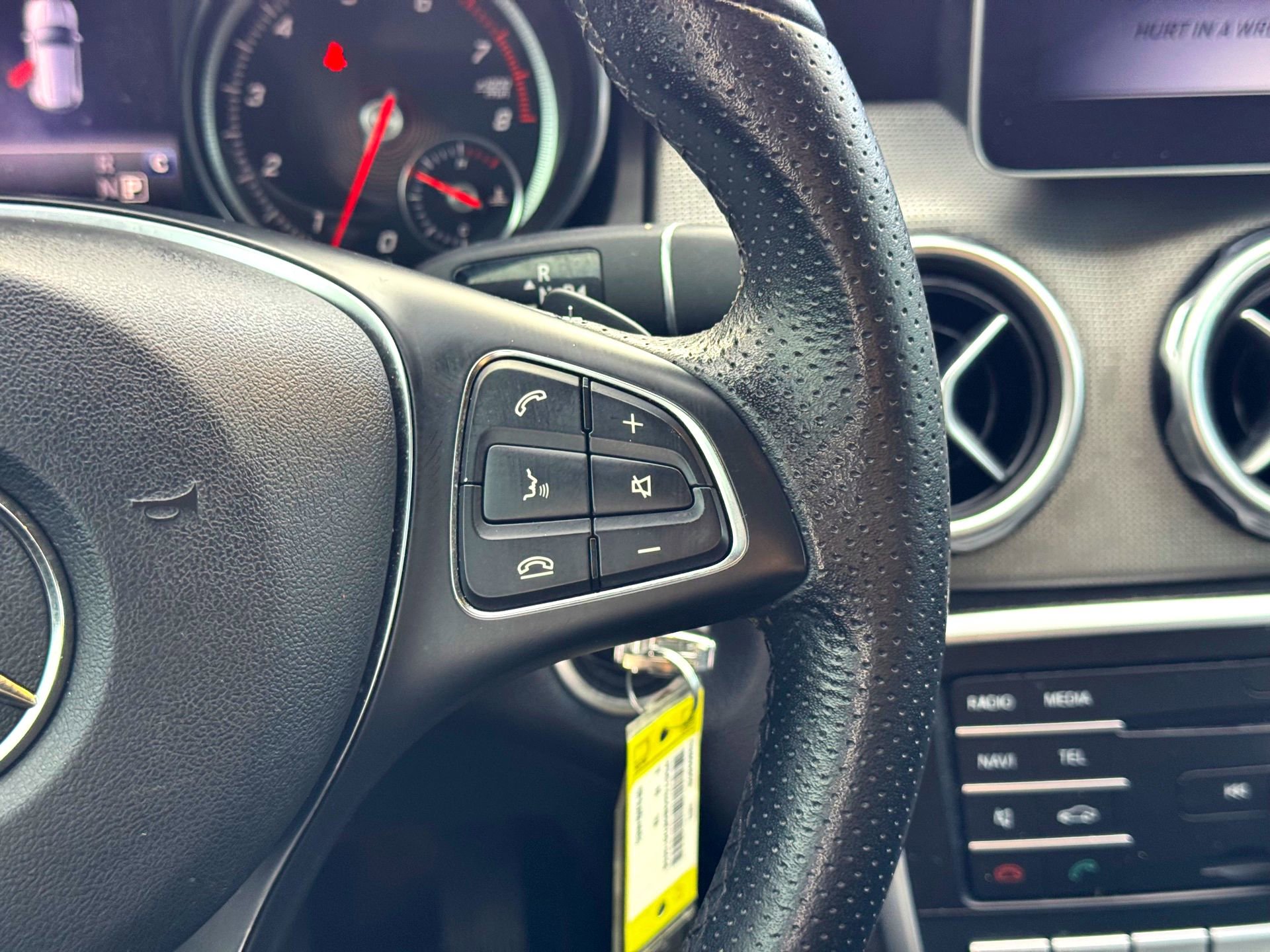 Used 2019 Mercedes-Benz GLA 250 4MATIC image 25