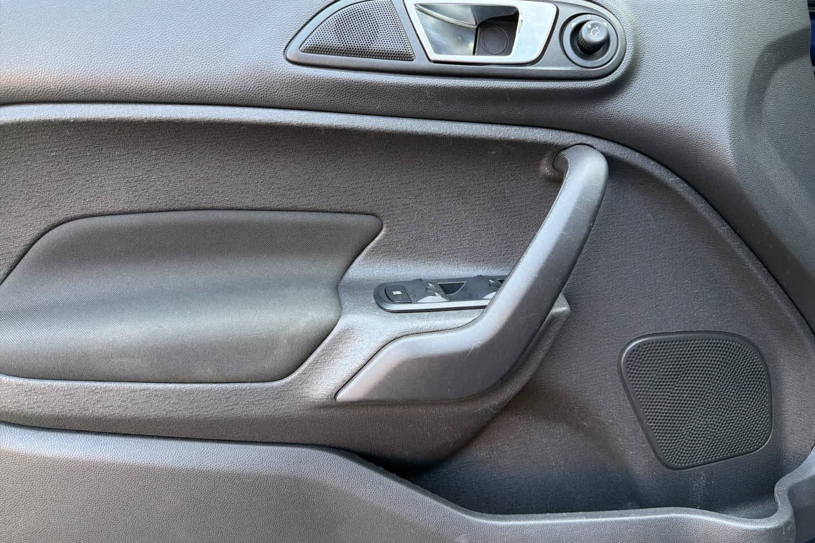 Used 2016 Ford Fiesta ST FWD image 14