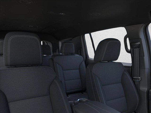 New 2025 Chevrolet Traverse LT w/ Driver Confidence Package FWD image 24