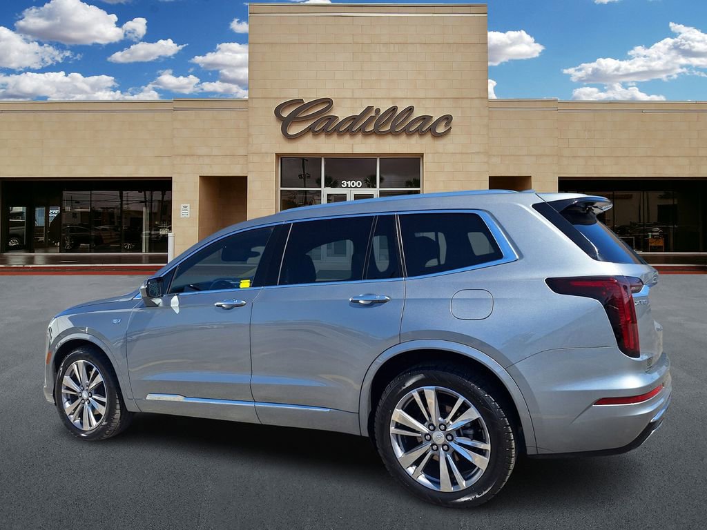 Used 2024 Cadillac XT6 Premium Luxury image 5