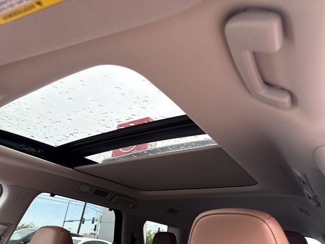 Certified 2025 Nissan Pathfinder Platinum AWD/4WD image 26