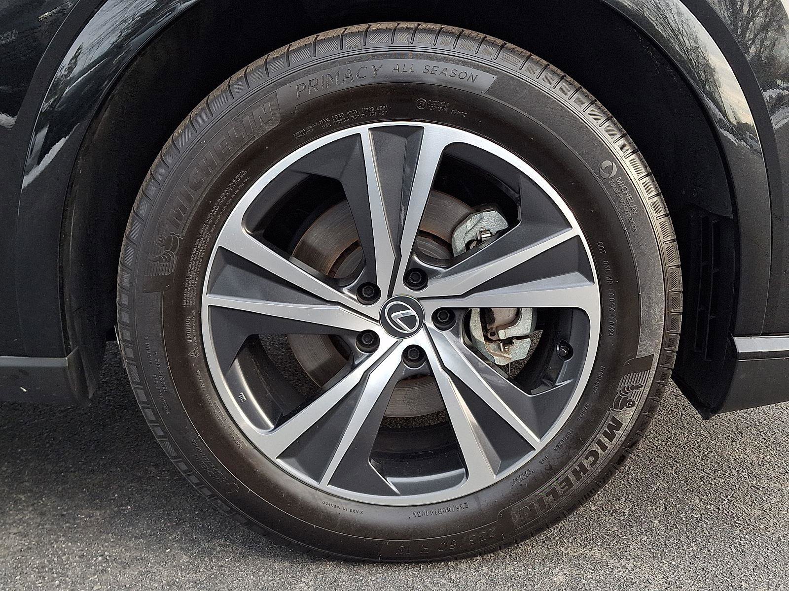 Used 2024 Lexus RX 350 FWD w/ Technology Package image 8