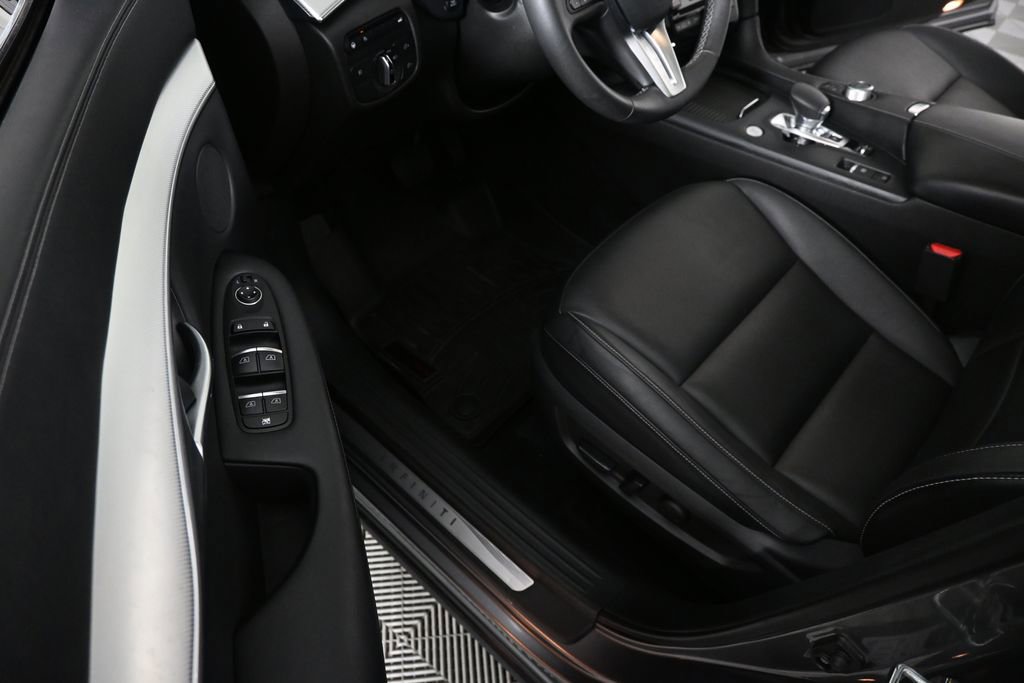 Used 2021 INFINITI QX50 Luxe w/ Appearance Package FWD image 7