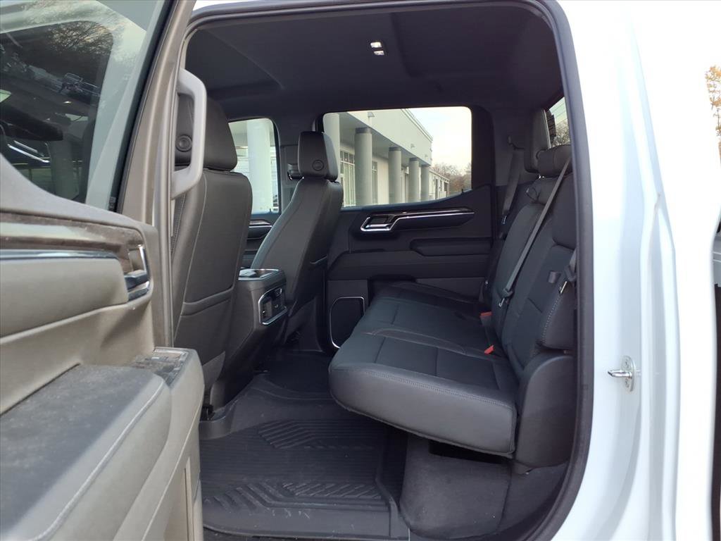 Used 2024 Chevrolet Silverado 1500 LTZ image 16