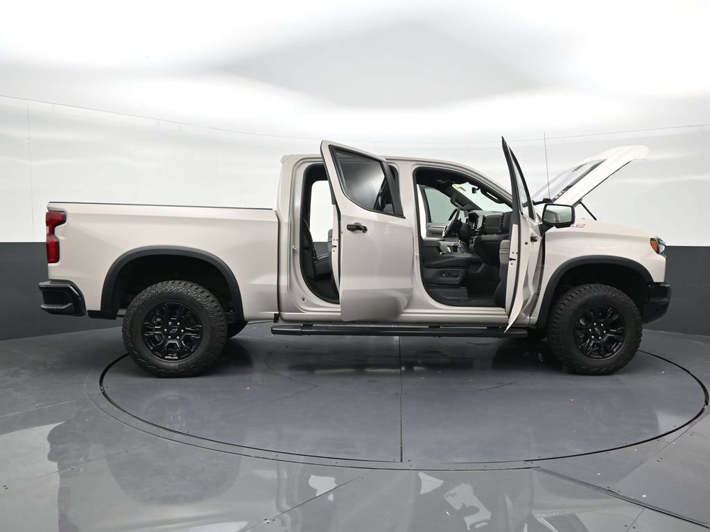 Used 2026 Chevrolet Silverado 1500 ZR2 AWD/4WD image 28