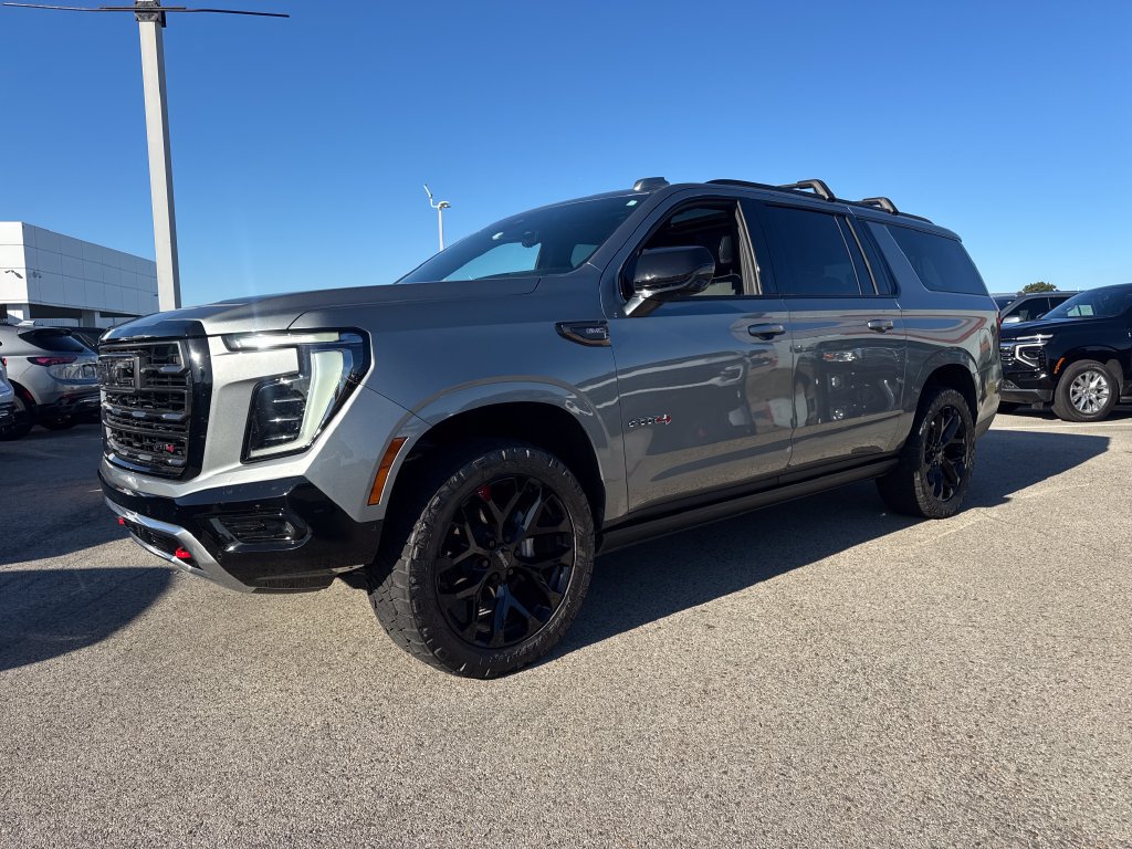 Used 2026 GMC Yukon XL AT4 Ultimate w/ LPO, Floor Liner Package AWD/4WD image 2