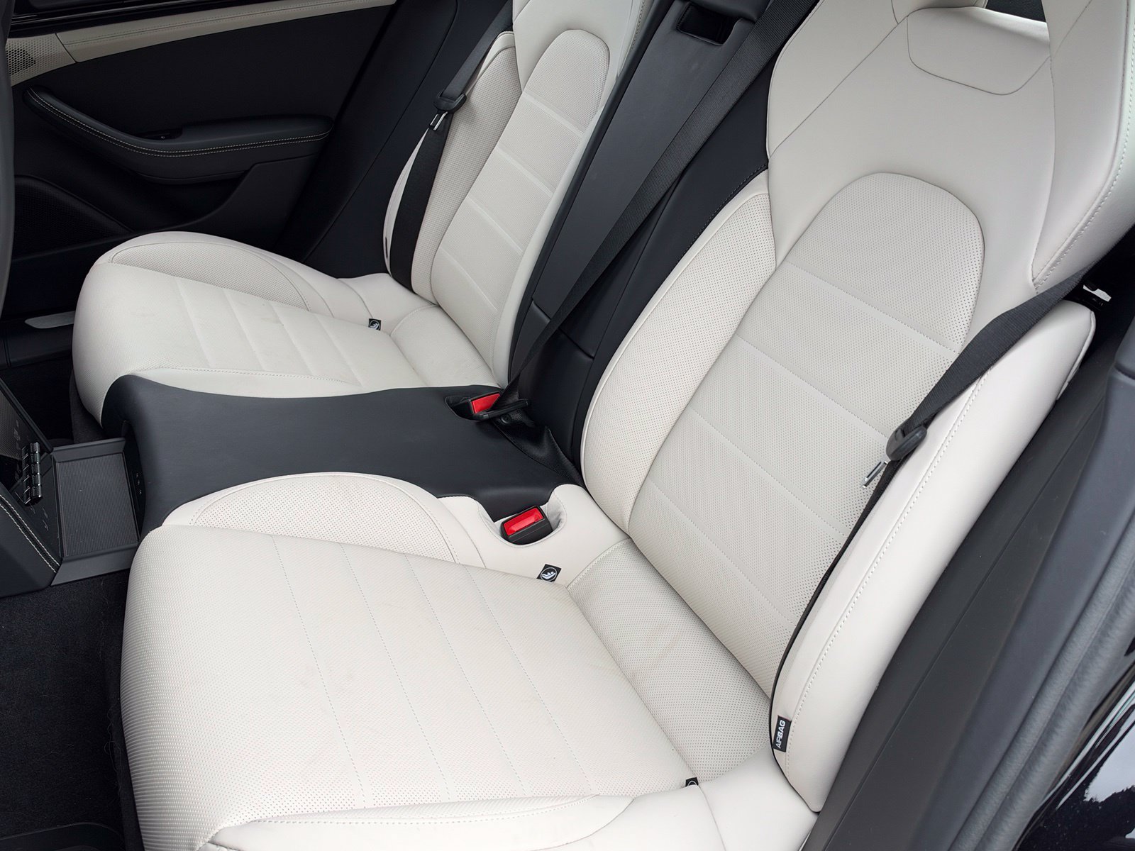 Certified 2026 Porsche Panamera 4 AWD/4WD image 18
