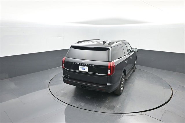 New 2026 Ford Expedition Active image 27