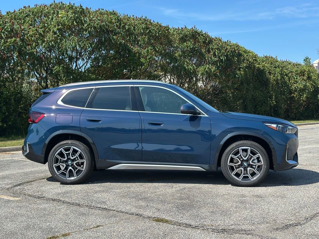 New 2026 BMW X1 xDrive28i w/ Technology Package AWD/4WD image 8