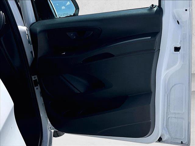 Used 2022 Mercedes-Benz Metris image 18