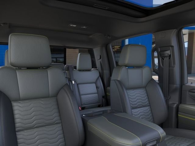 New 2026 Chevrolet Silverado 2500 ZR2 w/ LPO, Dark Essentials Package AWD/4WD image 24
