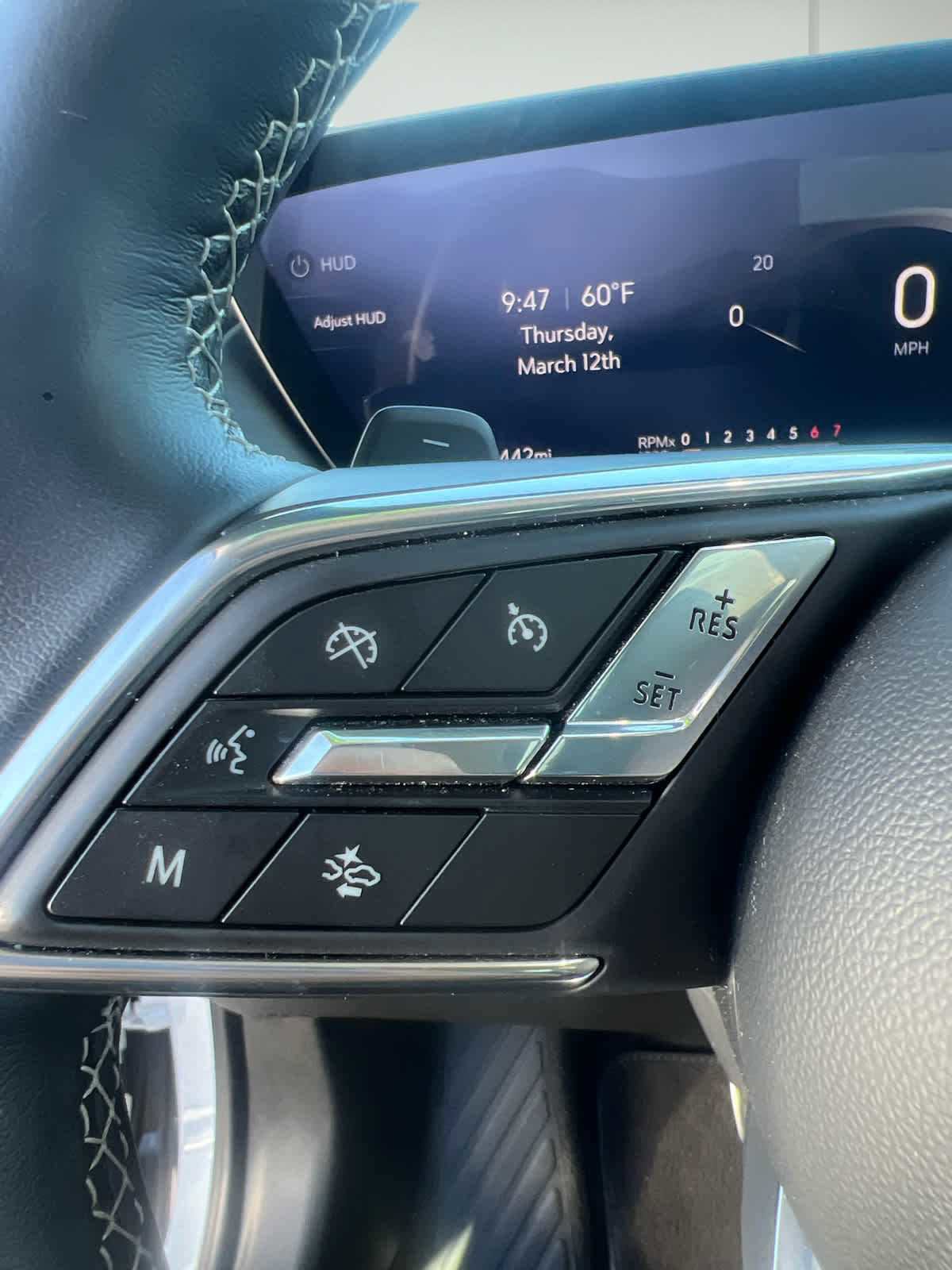 Used 2025 Buick Envision Sport Touring image 21