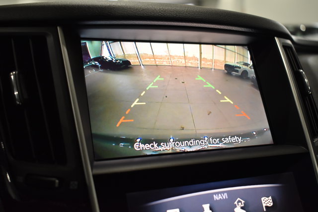 Used 2017 INFINITI Q60 Red Sport 400 image 22