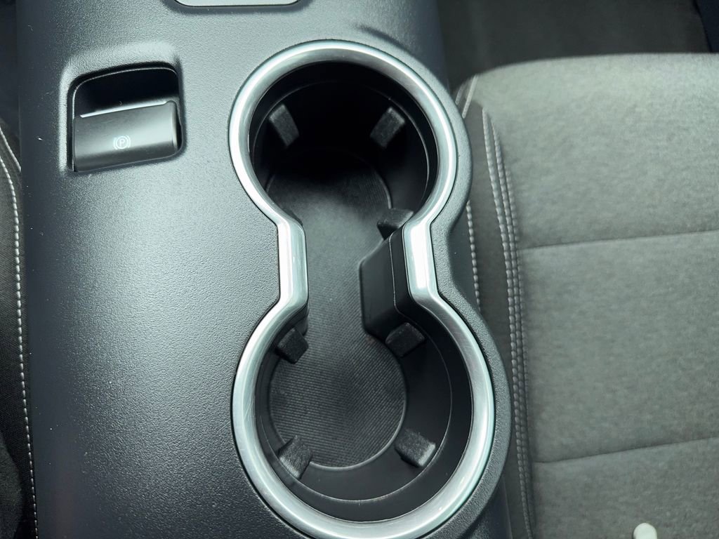 Used 2024 Ford Mustang EcoBoost image 28