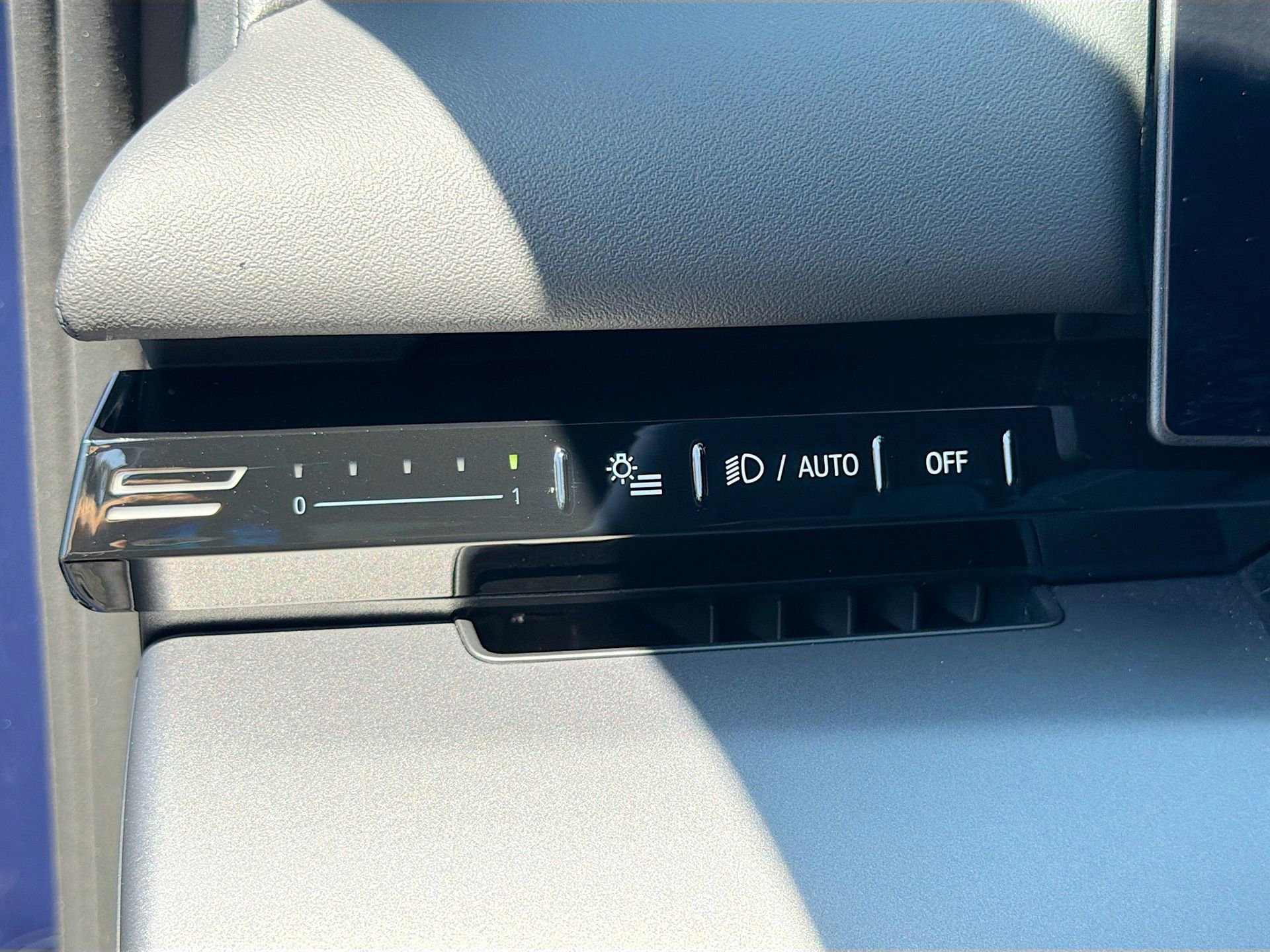 Used 2025 BMW 530i 530i w/ M Sport Package image 37