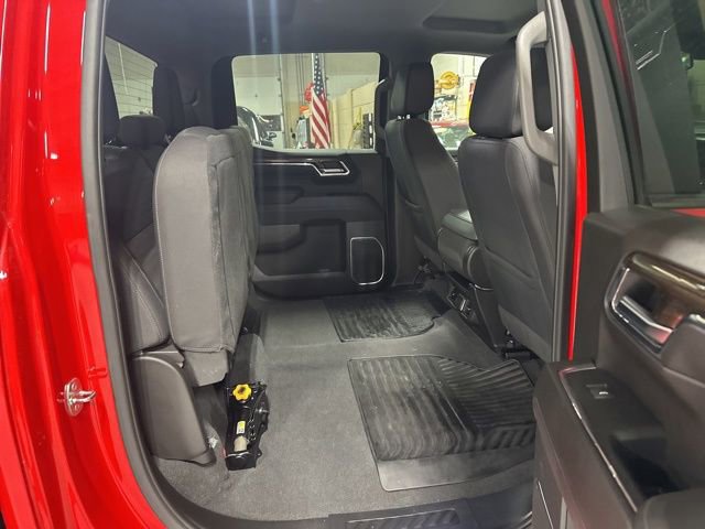 Used 2024 Chevrolet Silverado 1500 LT image 31