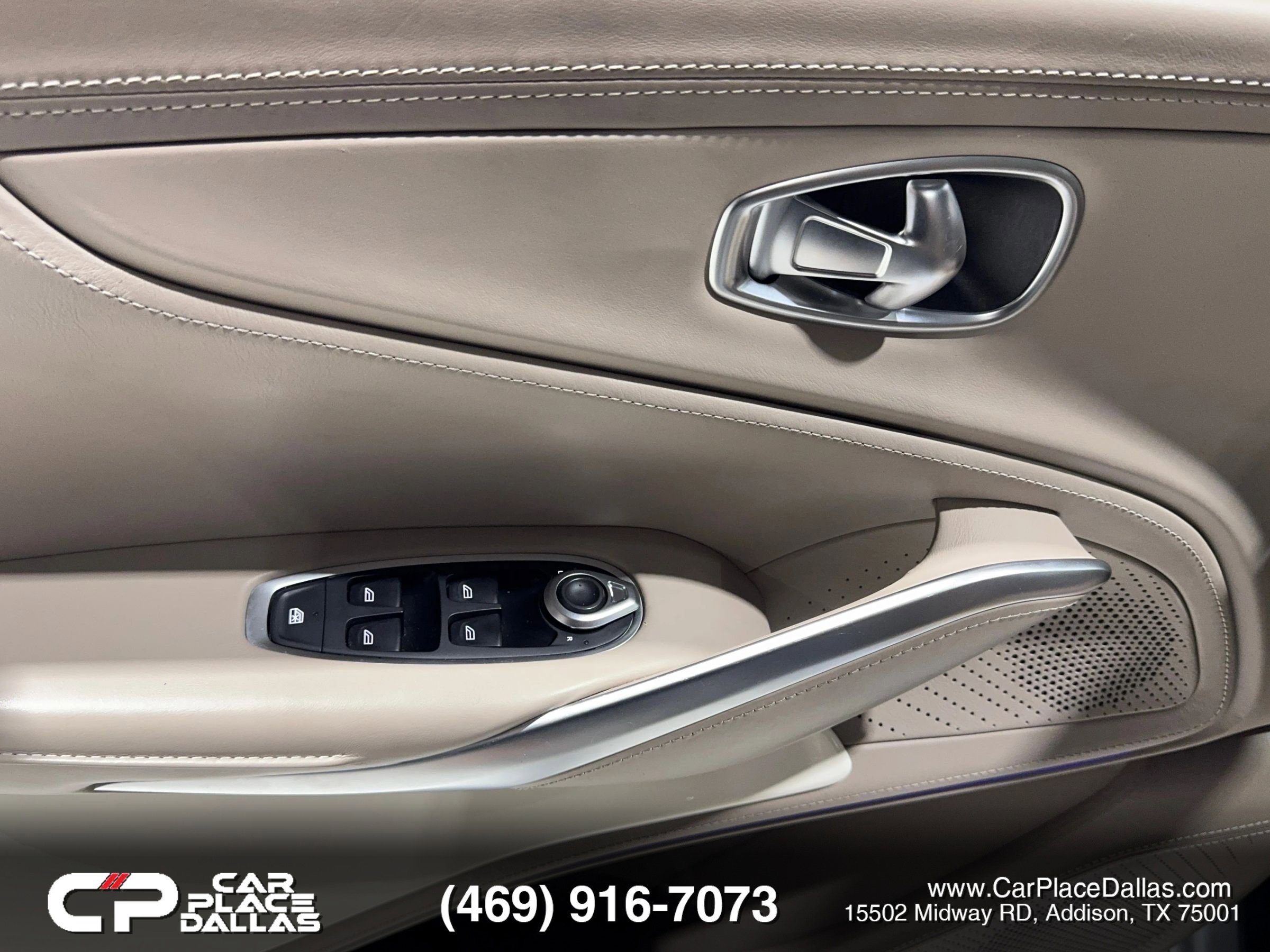 Used 2021 Aston Martin DBX image 20