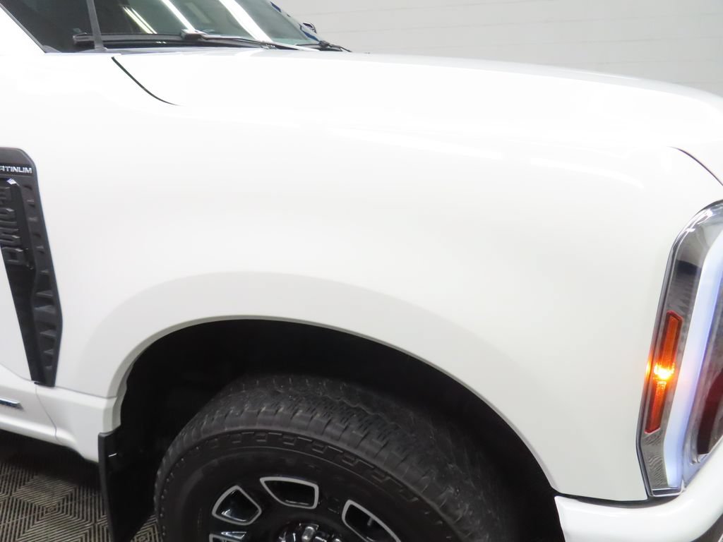Used 2025 Ford F250 Platinum AWD/4WD image 35