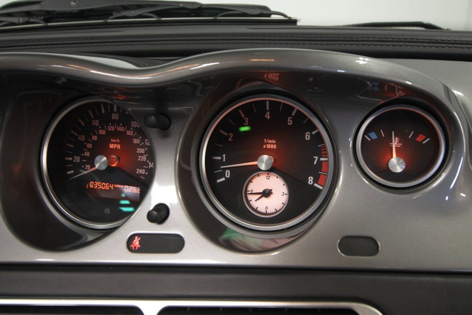 Used 2001 BMW Z8 image 53