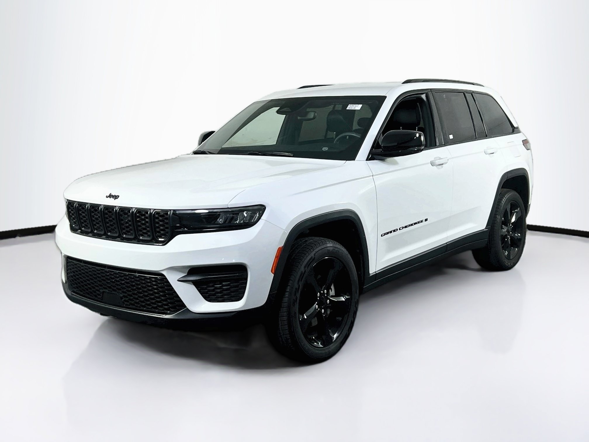 Used 2023 Jeep Grand Cherokee Altitude