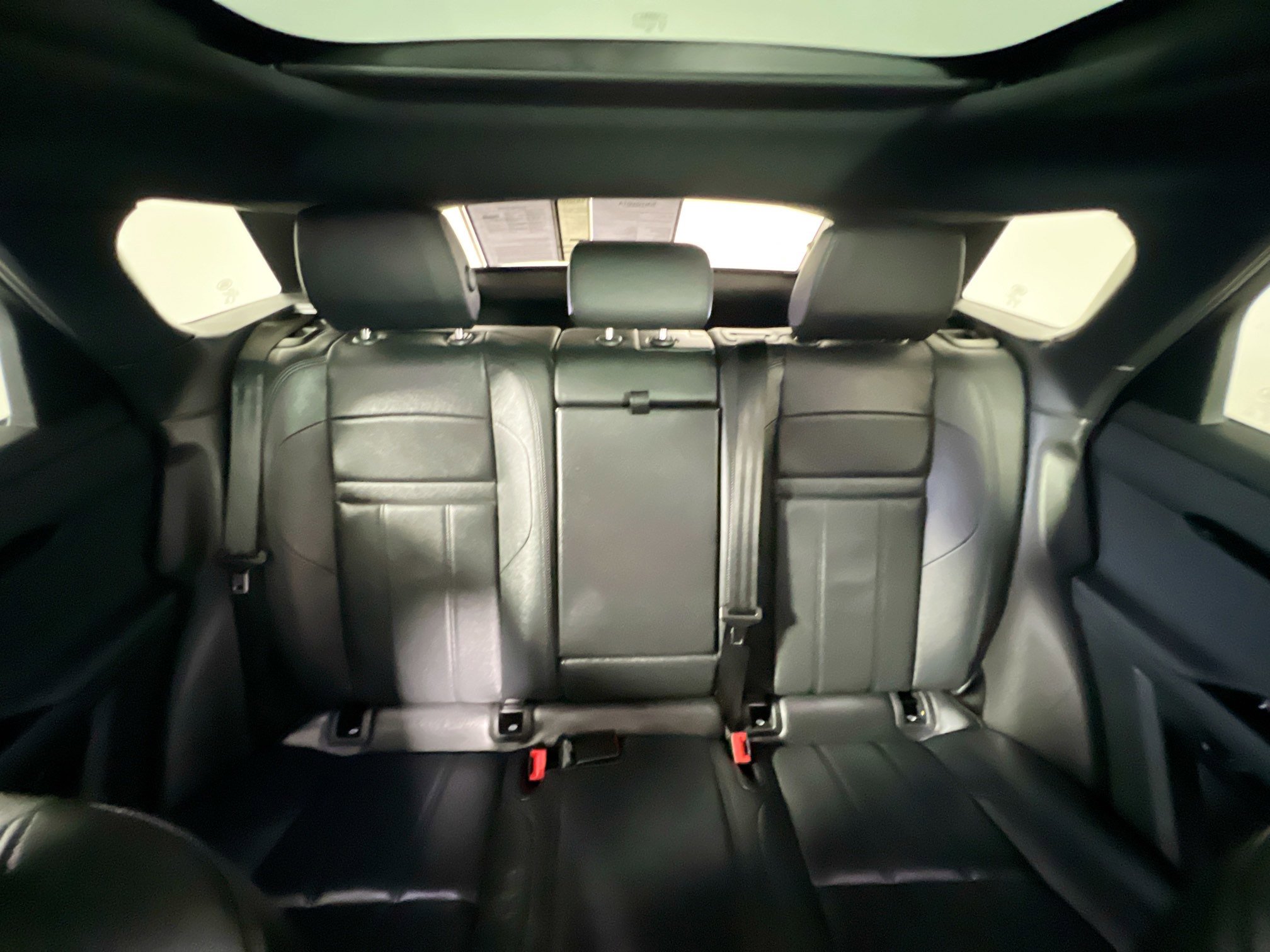 Used 2024 Land Rover Range Rover Evoque S image 32