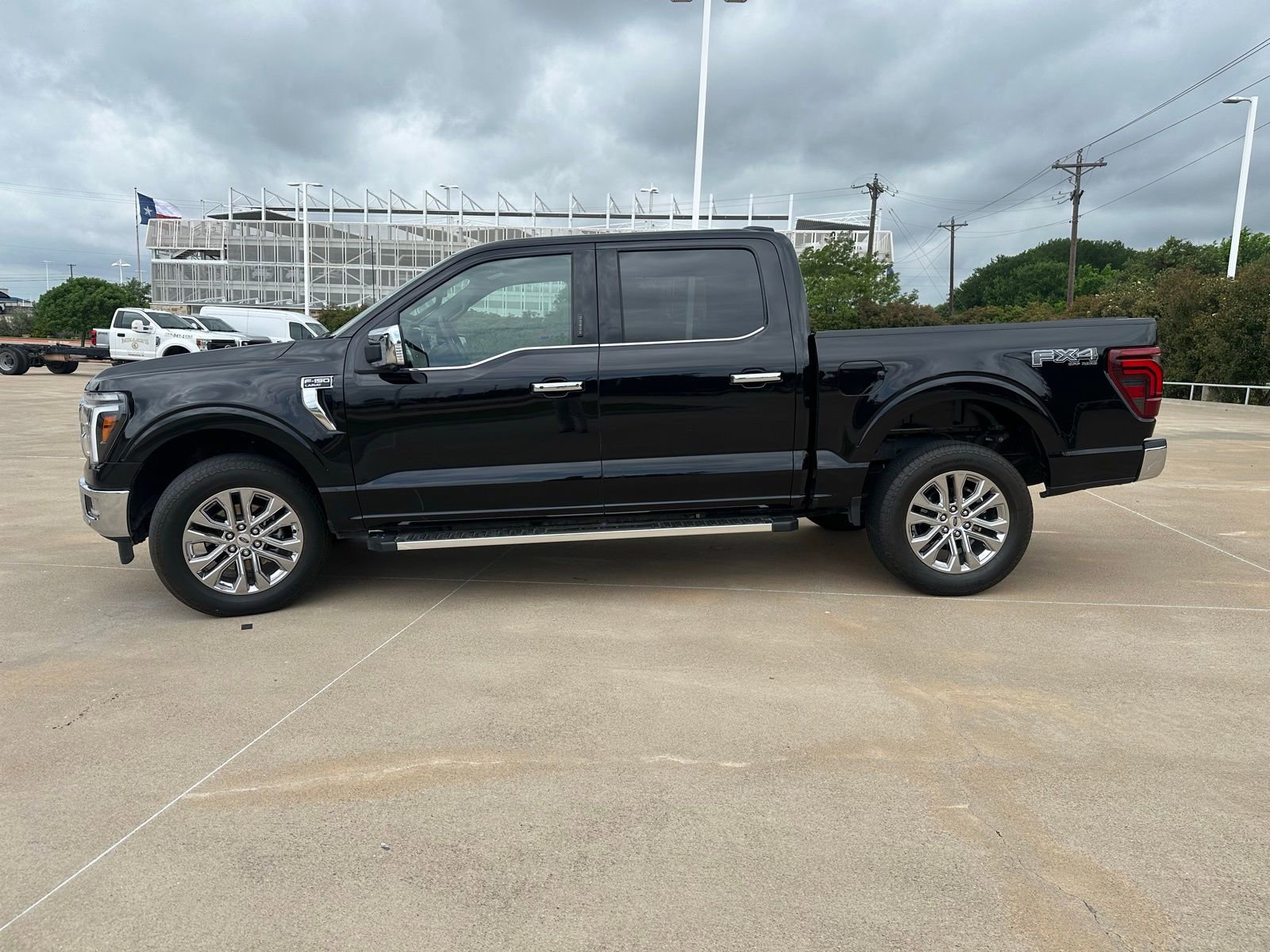 Used 2024 Ford F150 Lariat w/ FX4 Off-Road Package AWD/4WD image 2