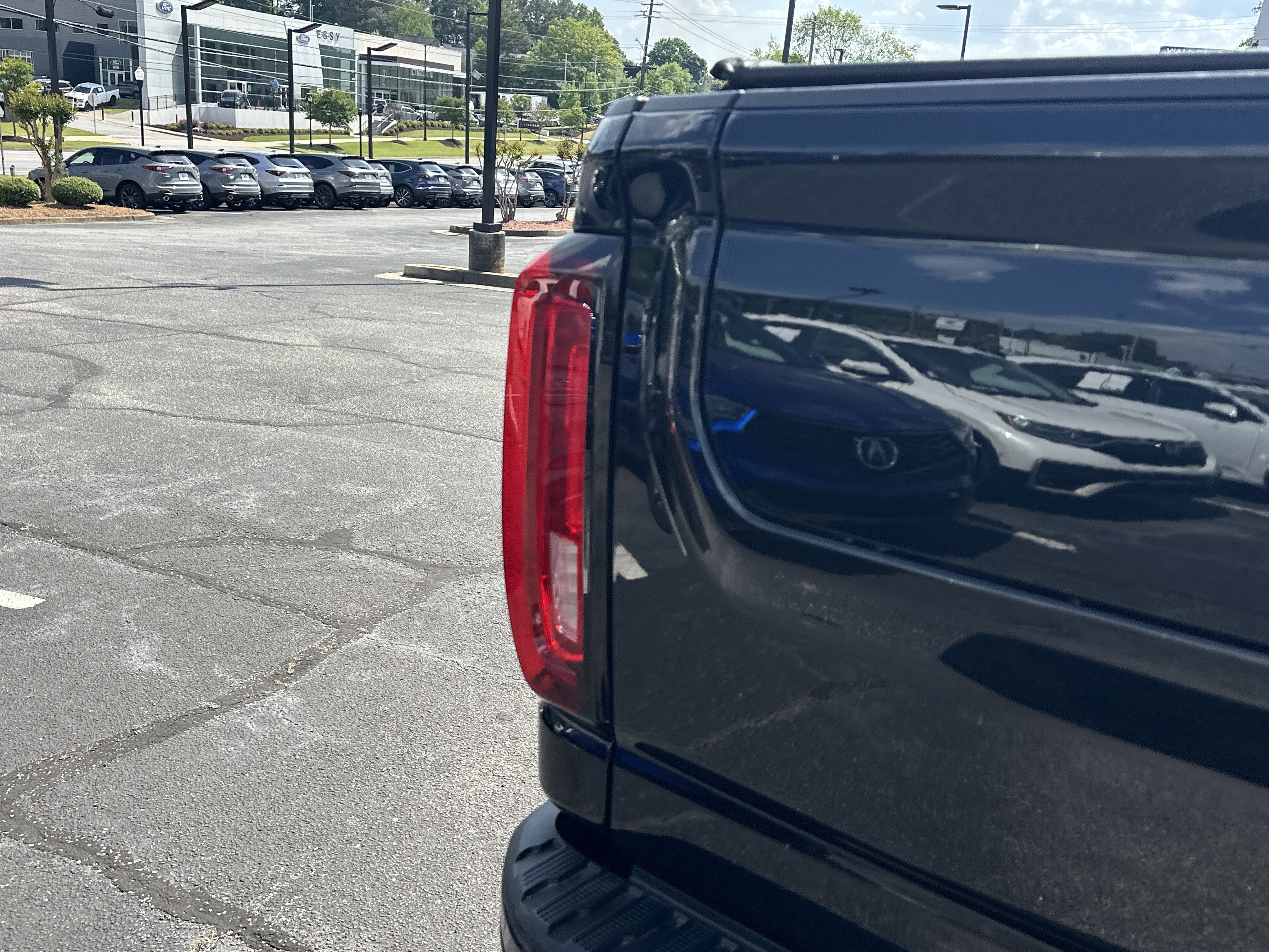 Used 2023 GMC Sierra 2500 Denali AWD/4WD image 21