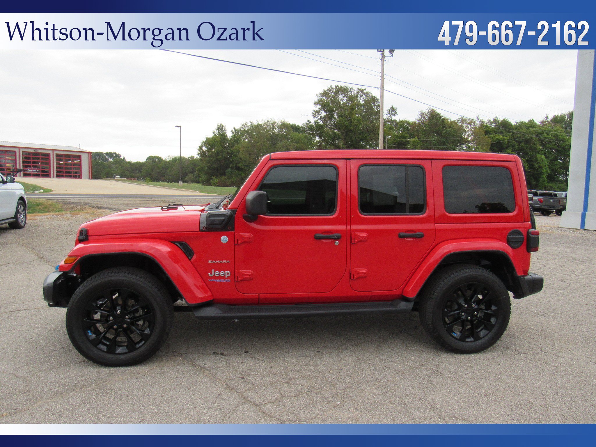 Used 2022 Jeep Wrangler Unlimited Sahara w/ Cold Weather Group AWD/4WD image 8