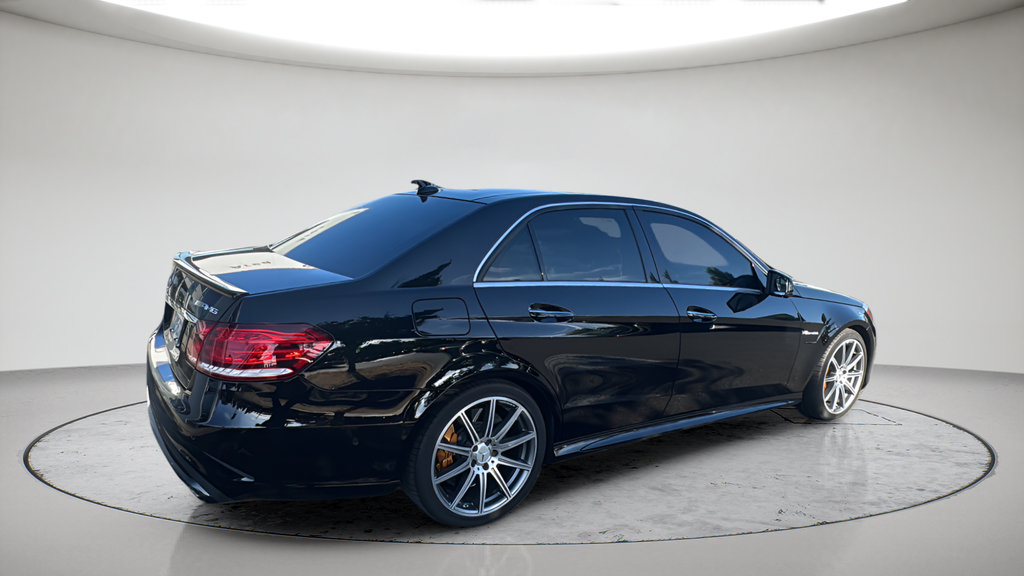 Used 2014 Mercedes-Benz E 63 AMG S-Model image 5
