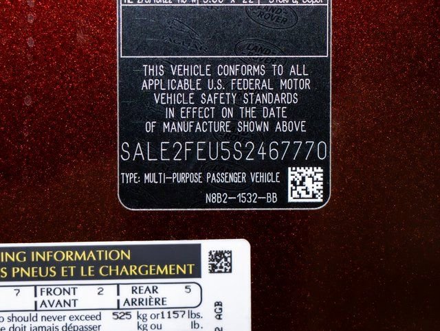 New 2025 Land Rover Defender 130 X-Dynamic SE image 24