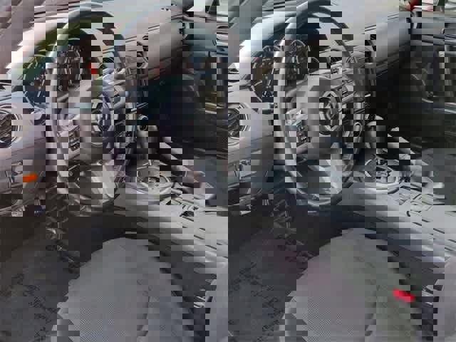 Used 2009 MAZDA MX-5 Miata Sport image 10