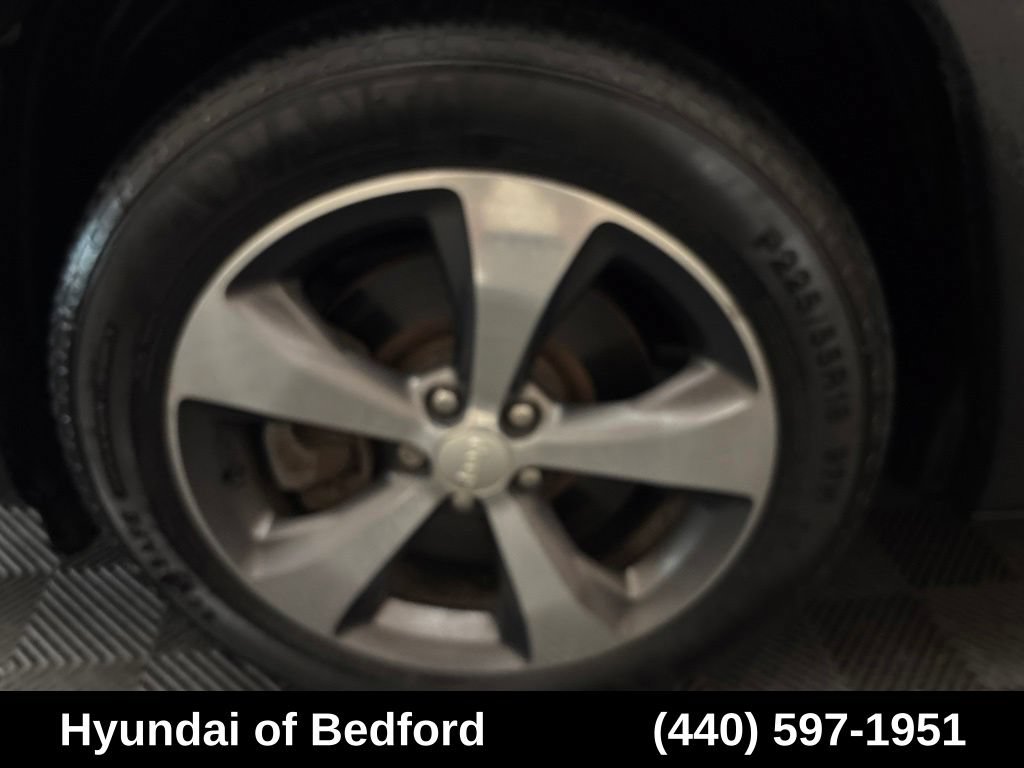 Used 2019 Jeep Cherokee Limited FWD image 21