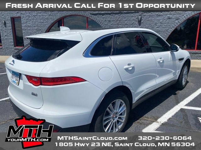 Used 2017 Jaguar F-PACE Prestige AWD/4WD image 4