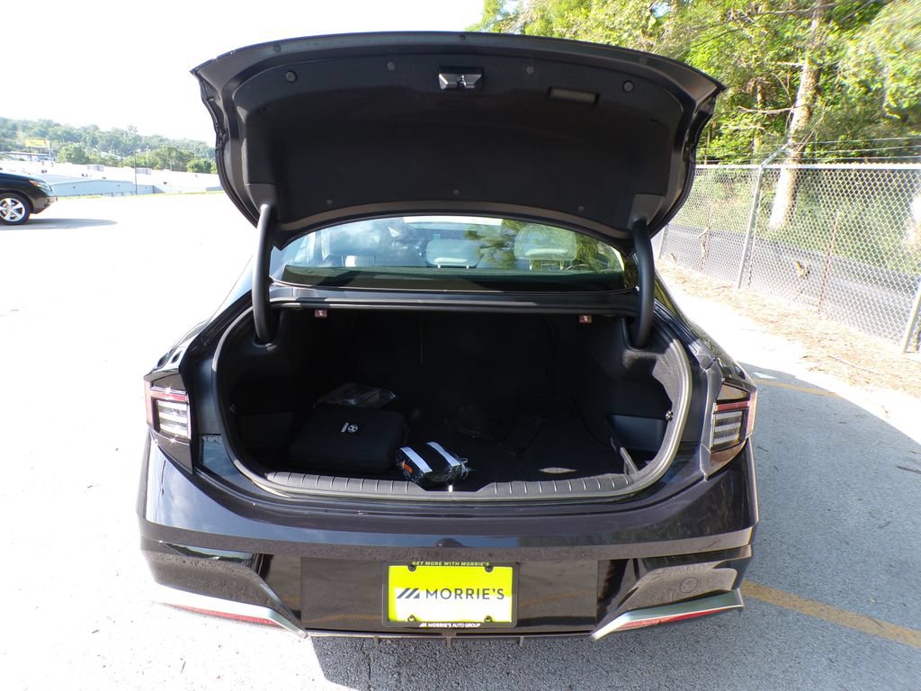 Used 2025 Hyundai Sonata SEL AWD/4WD image 18