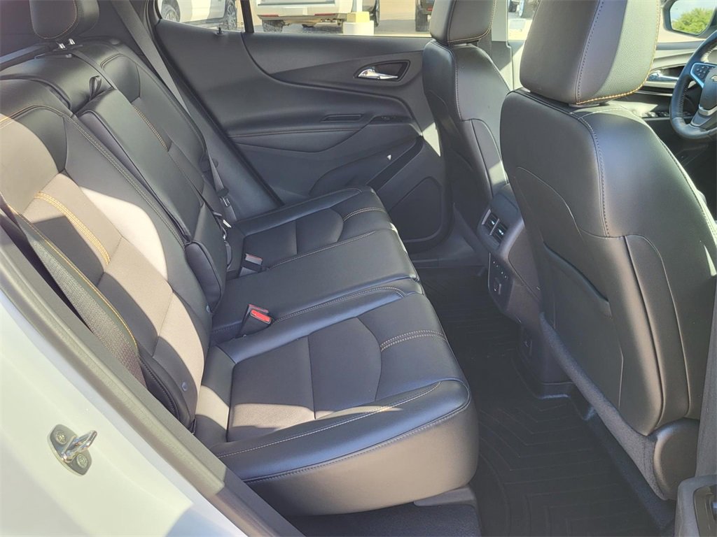 Used 2022 Chevrolet Equinox Premier image 11