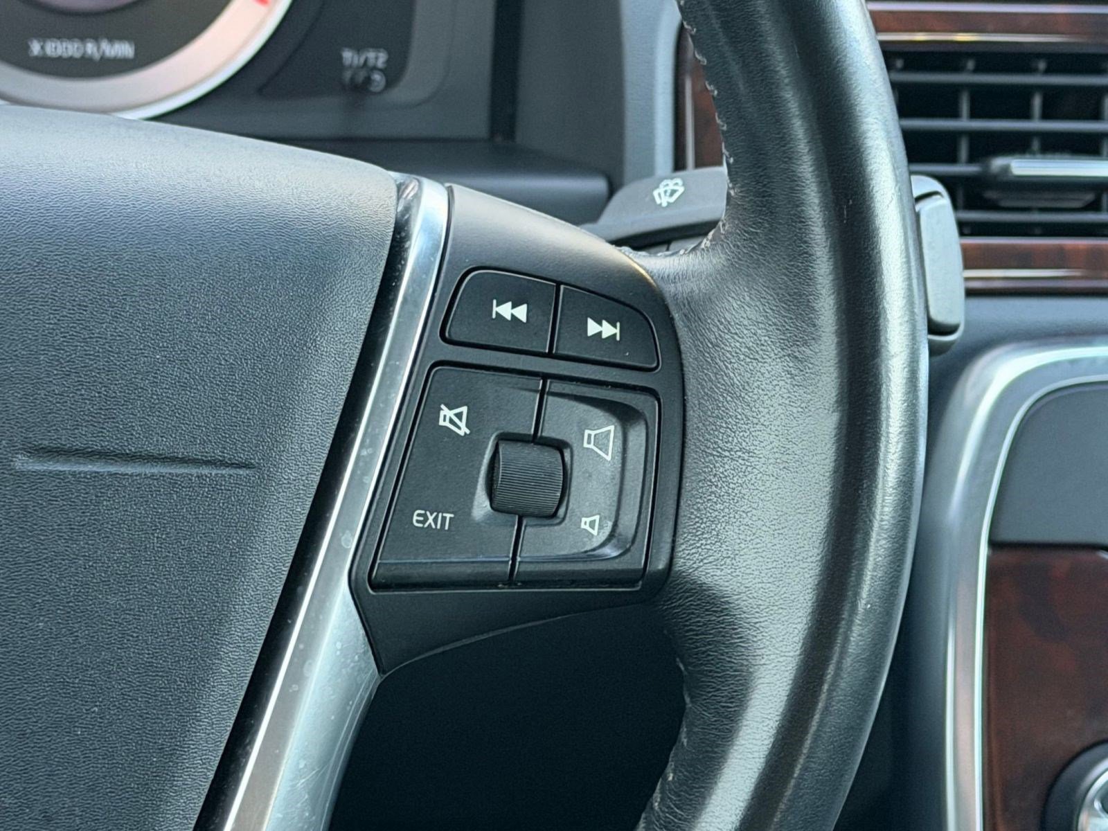 Used 2012 Volvo S80 3.2 image 25